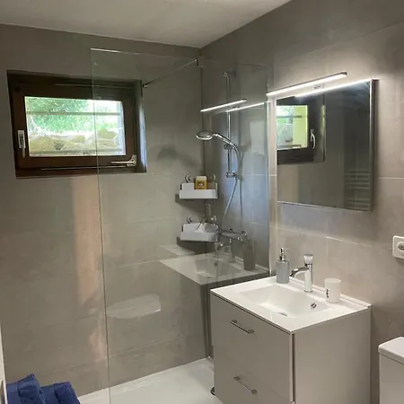 Superbe Avec Vue Et Parking Gratuit Bagnes